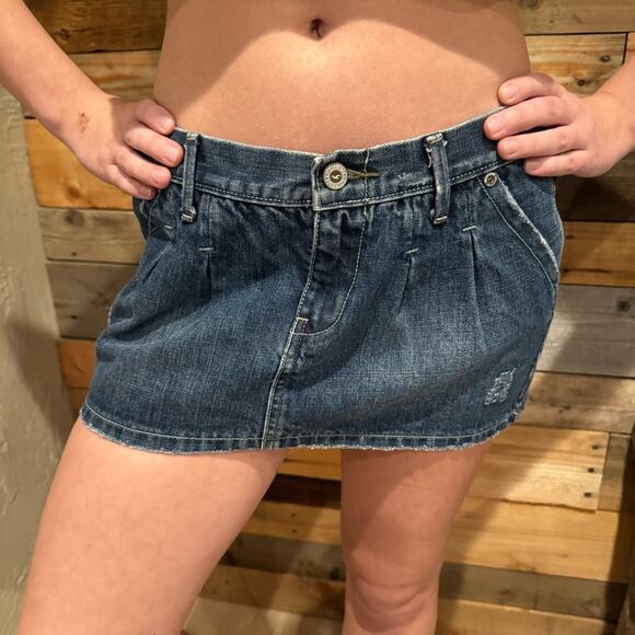 Hollister Y2K Retro 2000's Micro Mini Vintage Denim Skirt 7 Skater Fairy Grunge - Picture 3 of 16